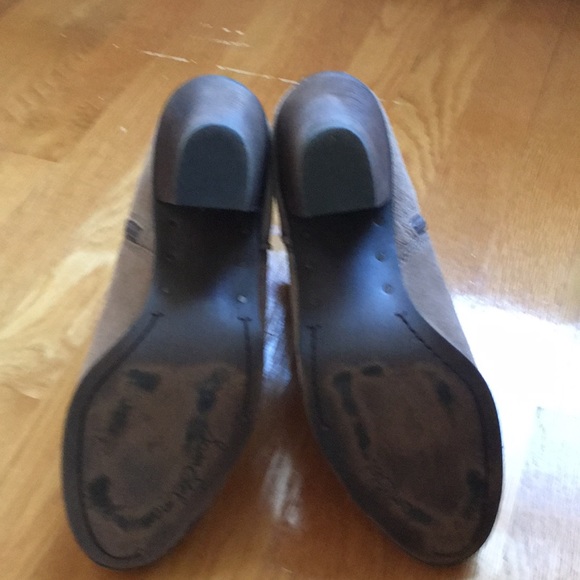 Sam Edelman taupe suede booties size 10 - Picture 4 of 5